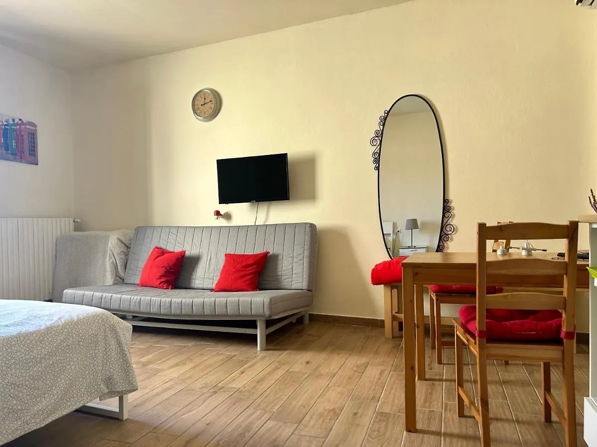 Apartment Nel Centro Della Citta Pistoia Guest house