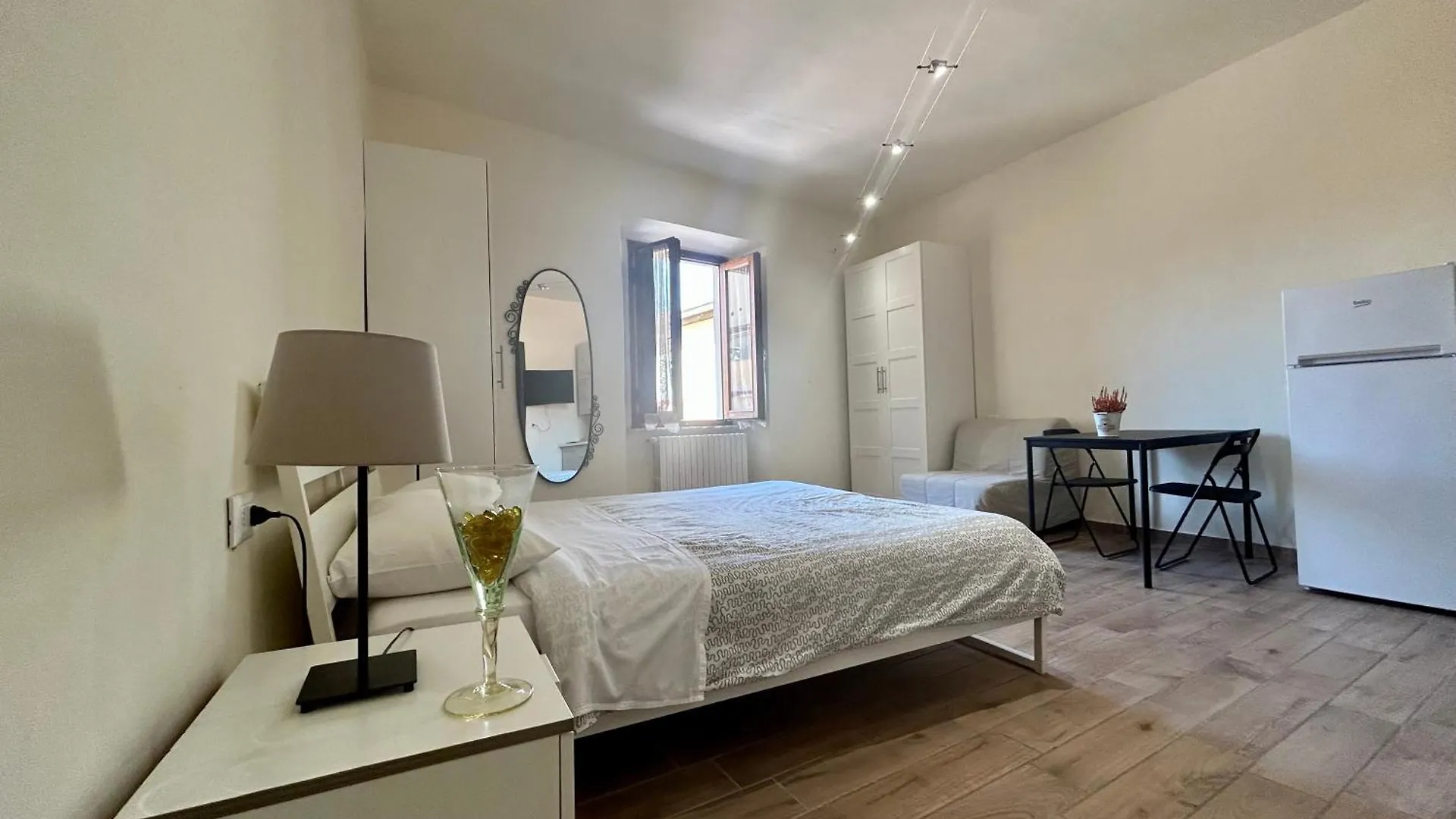 Apartment Nel Centro Della Citta Pistoia Guest house